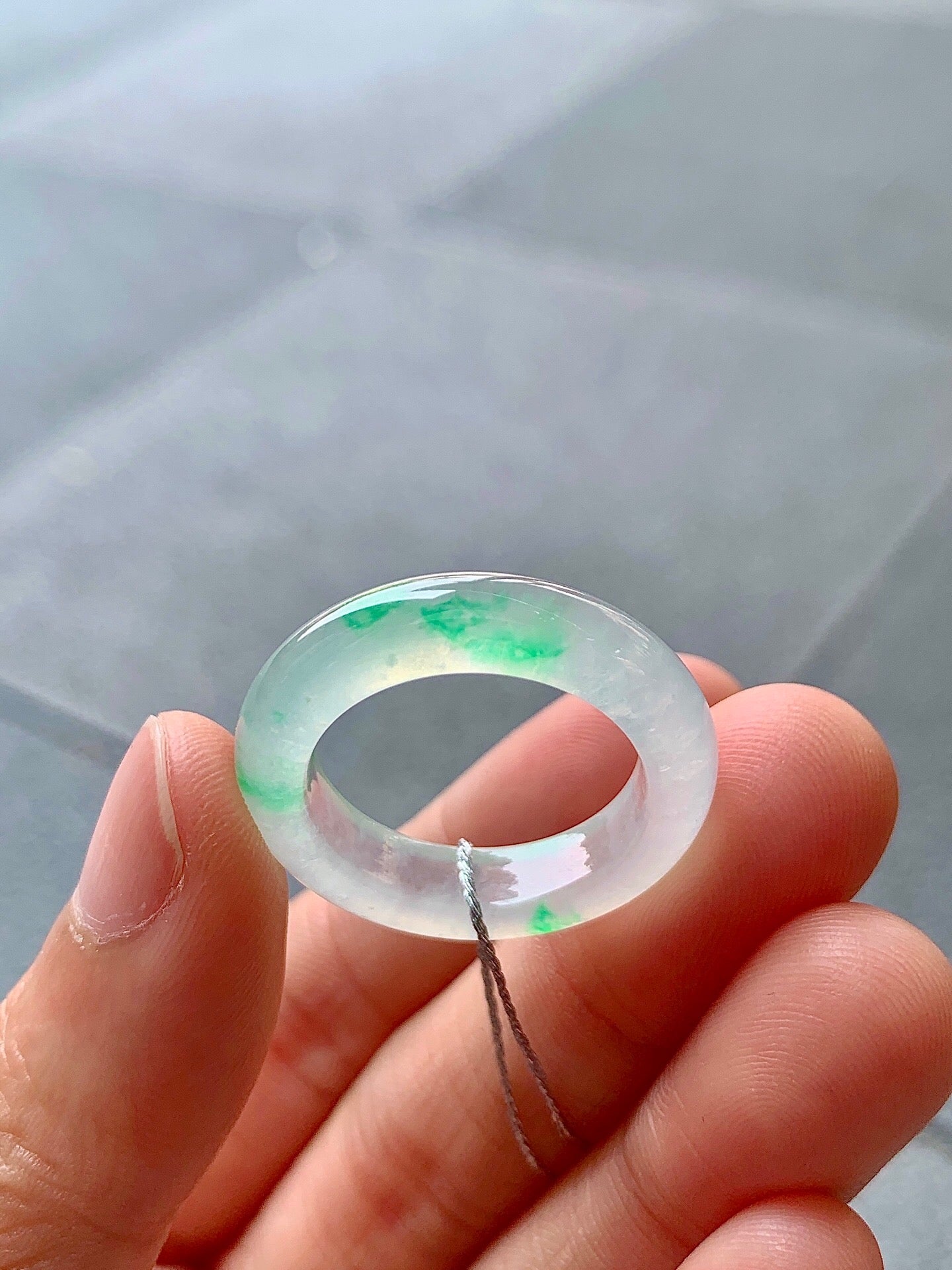 冰飘绿指环